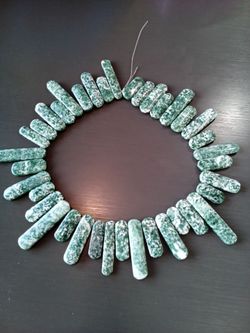 Jasper necklace/stones