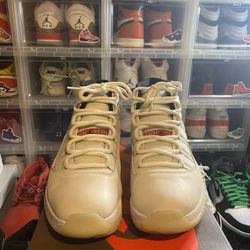 Jordan 11 Platinum 