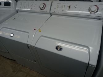 Maytag Neptune front load washer and gas dryer set - Free delivery
