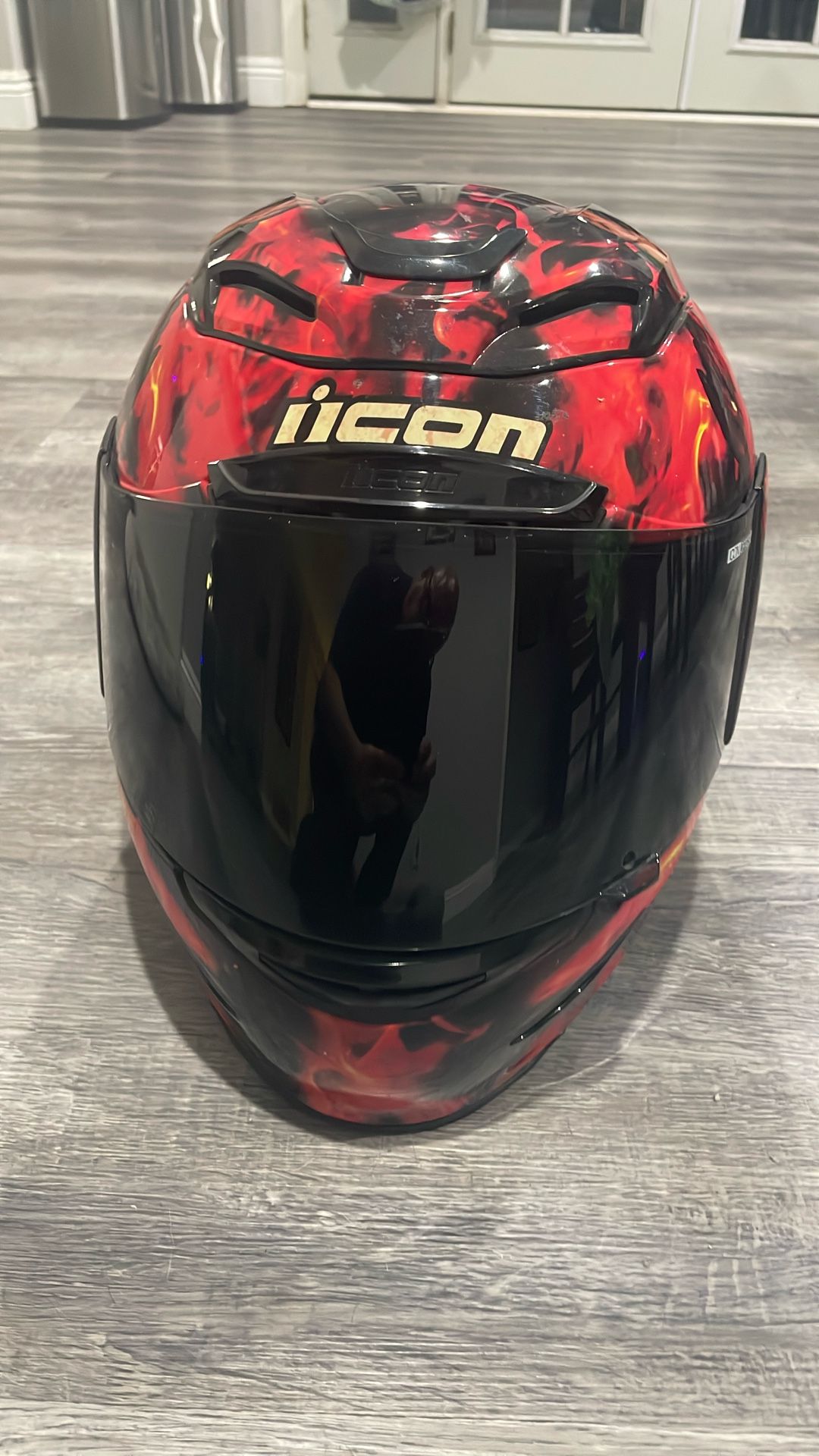 Icon Helmet