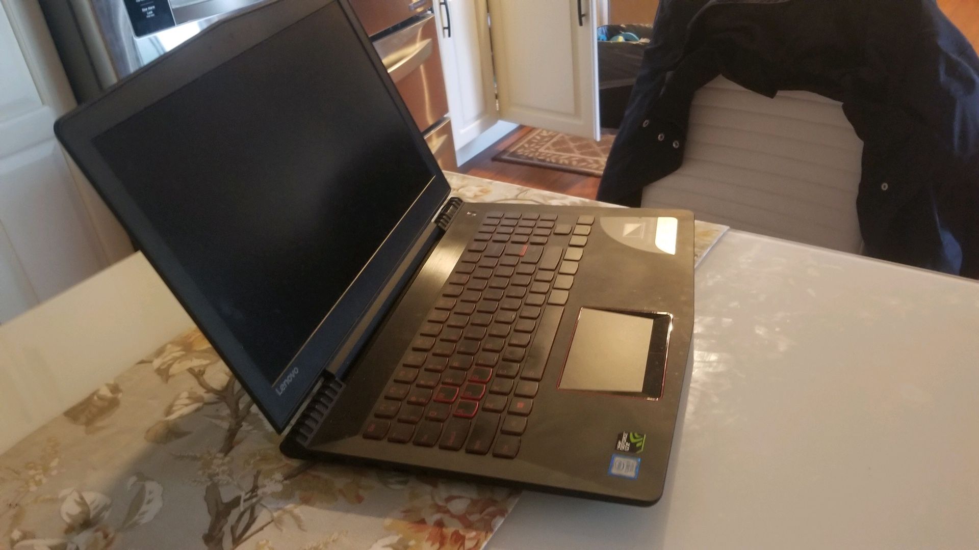 LENOVO gaming laptop: Force GTX 1050 Ti 4 GB GDDR5 Intel Core i7 7th Gen 7700HQ (2.80 GHz) 8 GB Memory 1 TB HDD