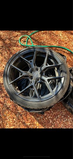 VOSSEN HYBRID FORGED ALL 4 TIRES AND RIMS INCLUDED!