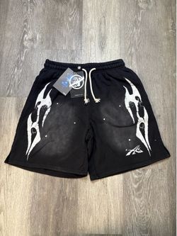 Hell star shorts