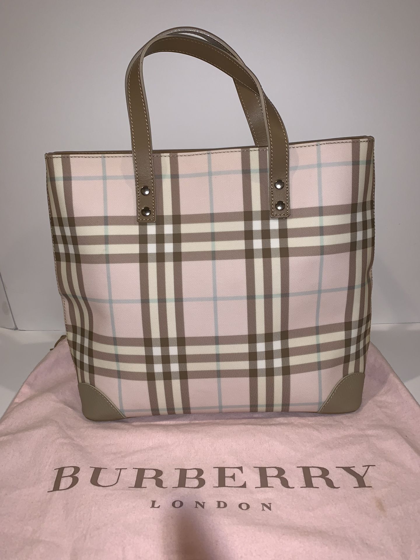 WOW !! BURBERRY Candy nova check pink small tote - immaculate condition 100% authentic