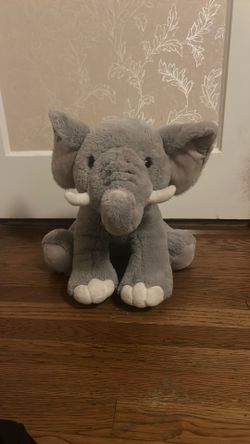 Giant Elephant Plushy 