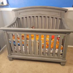 Crib Set, Toddler Bed, Full Bed, Dresser And Changing Tabl