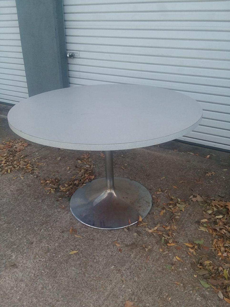 Vintage Industrial 44" Round Formica Steel Metal Pedastal Dining Table