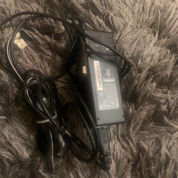 Charge Laptop 