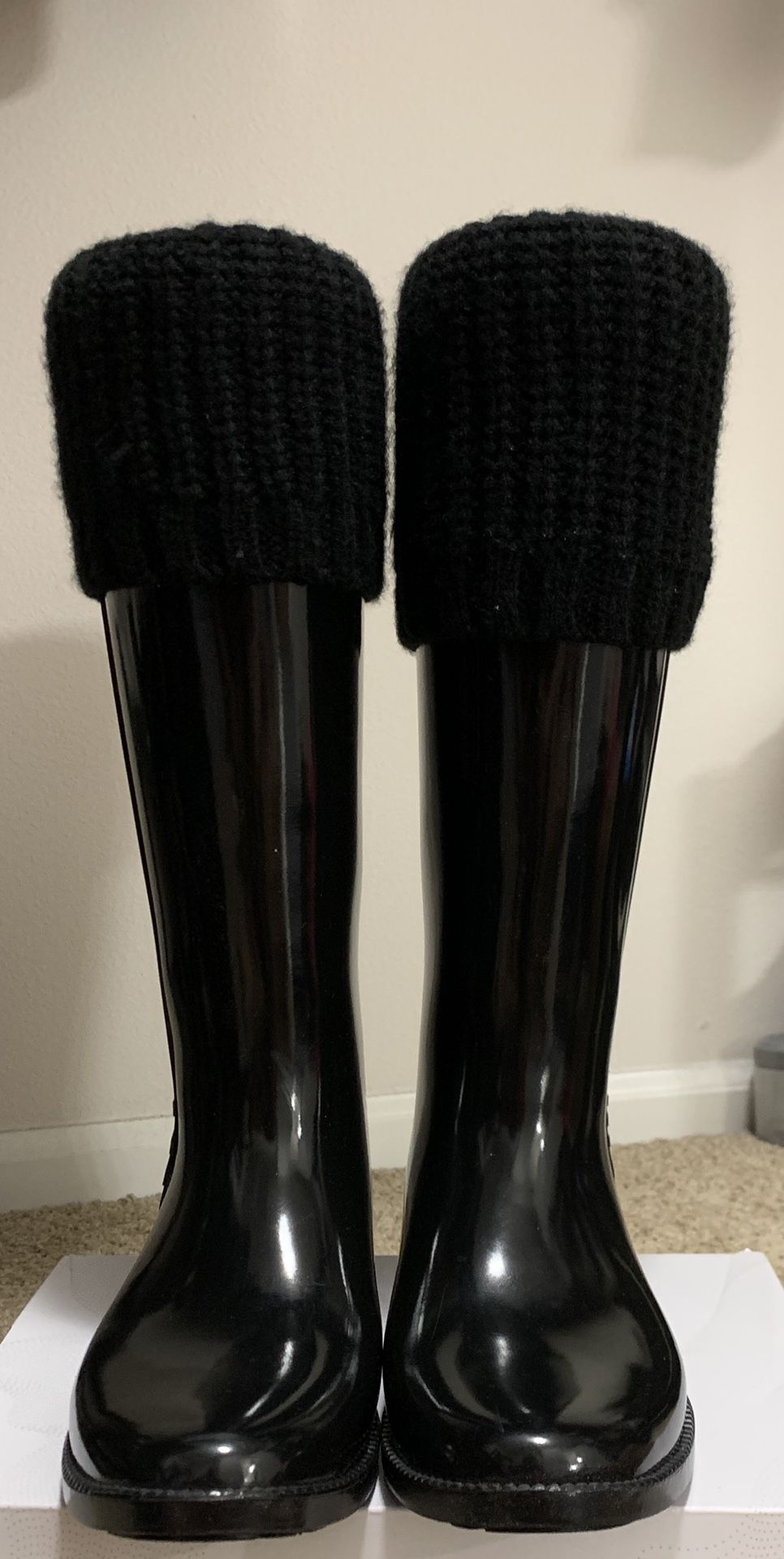 Michael Michael Kors Mandy Rain Boots Size 8