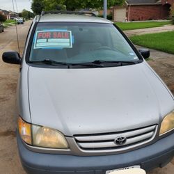 2002 Toyota Sienna