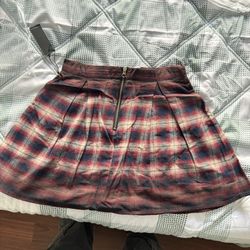 Women’s Clothing Size Small