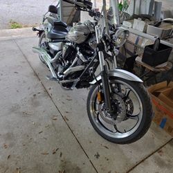 2009 Yamaha Raider