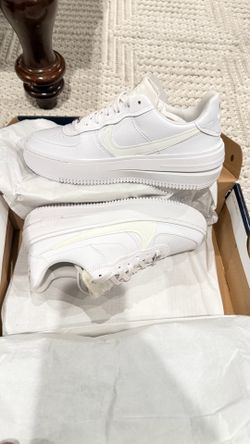 Womens Nike Air Force 1