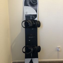 Burton snowboard + Extras
