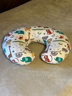 Boppy pillow