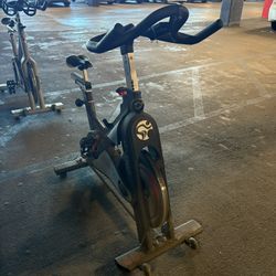 Matrix Spin bike Commercial Grade 