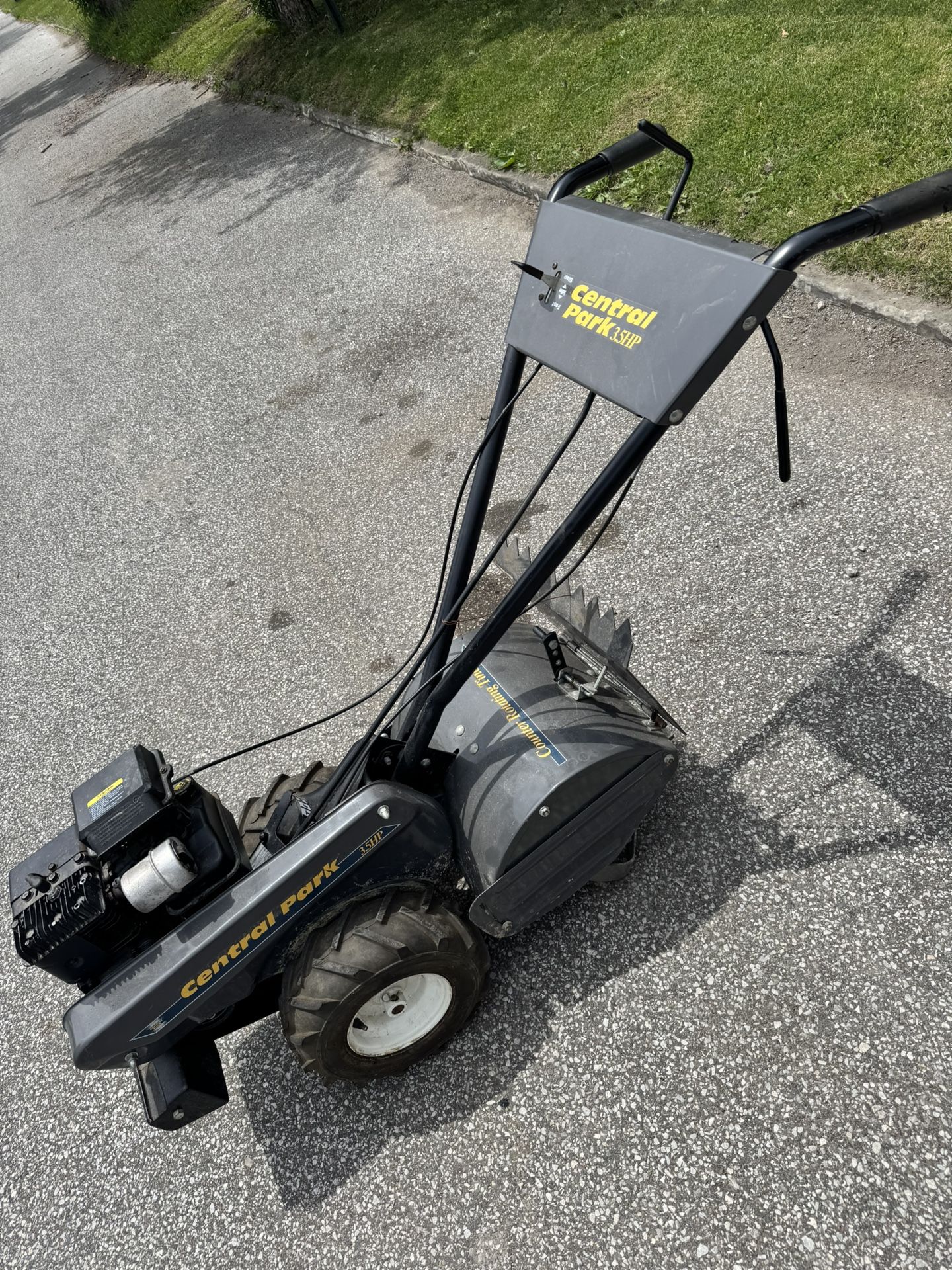 3.5 HP REAR TINE TILLER $75 FOR PARTS