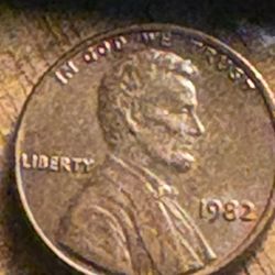1982 No Mint Mark Penny 3.1 Grams 