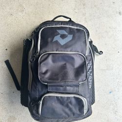 DeMarini Spectre Baseball/Softball Backpack / Gear Bag (Black)
