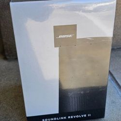 Bose Soundlink Revolve II Bluetooth Speaker Triple Black Brand New