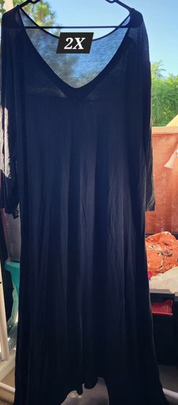 2x Blk dress