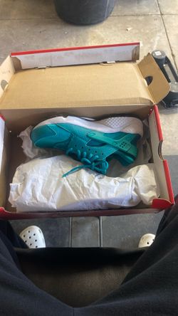 Women’s Huaraches 6 Women’s