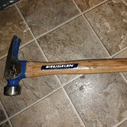 Vaughn 23oz Hammer 