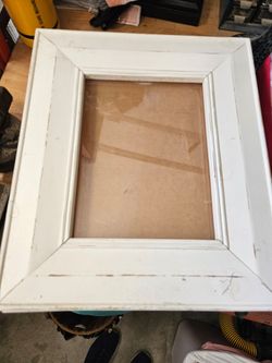 5 Antique White Distressed Display Frames