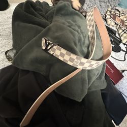 Louis V belt