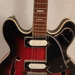 Univox Custom Electric Guitar 