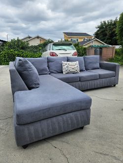 Sectional Sofa 💥 Free Delivery 💥