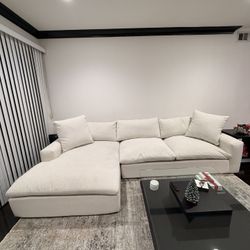 BRAND NEW Paloma Cloud Couch White Beige 2-Piece Sectional w/ Right Arm Chaise