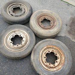 Vintage VW Bus Wheels