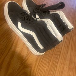 Vans, Suede Size 8 