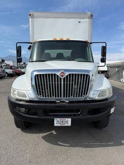2017 International DuraStar 4300