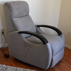 Recliner/Swivel/Rocking Chair