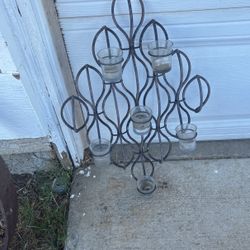 Beautiful Patio Iron A once With 6 Glass Tea Light Candles $10