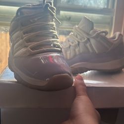 Jordan 11 Retro Low 