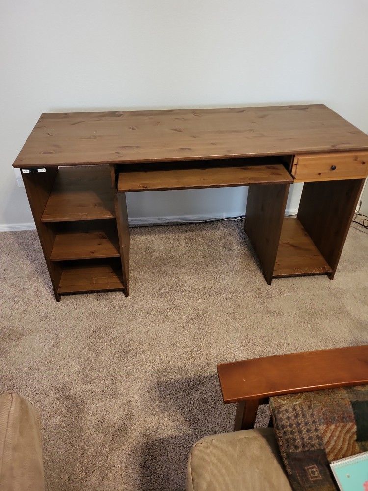 Computer Desk