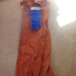 Brand New Weld Overalls And Gloves
