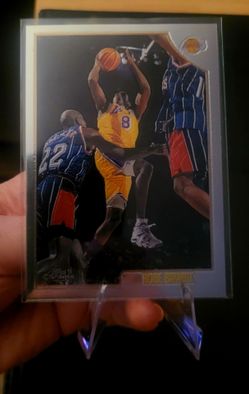 1998 Topps Chrome Kobe Bryant #68