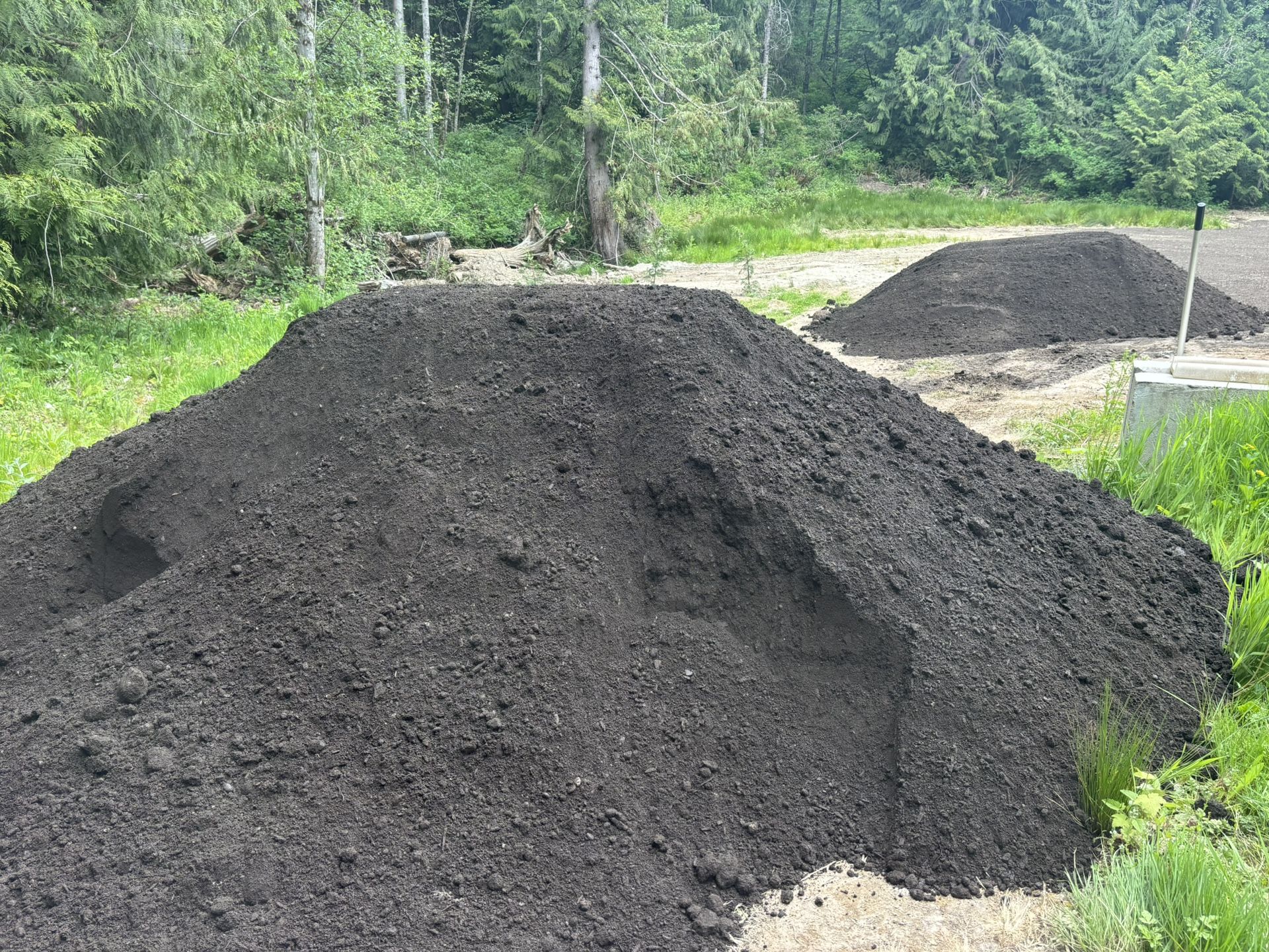 12 Yards Of Topsoil Delivered