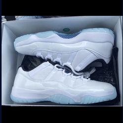 Jordan 11 Legend Blue 