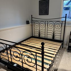 Queen Metal Bed Frame and Wooden Slats