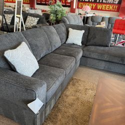 87213…. 2 Pc. Sectional 