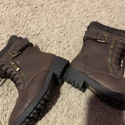 Girls Boots 