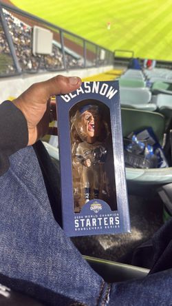 Glasgow bobble head
