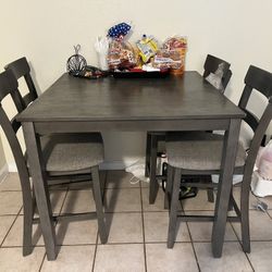 Dining Set
