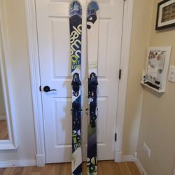 179 Cn Salomon Twintip Skis 