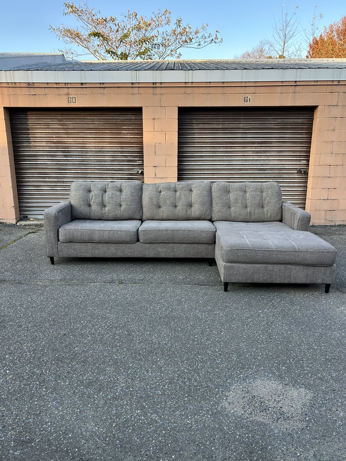 (Delivery Available) Ashley 2p Brown Sectional